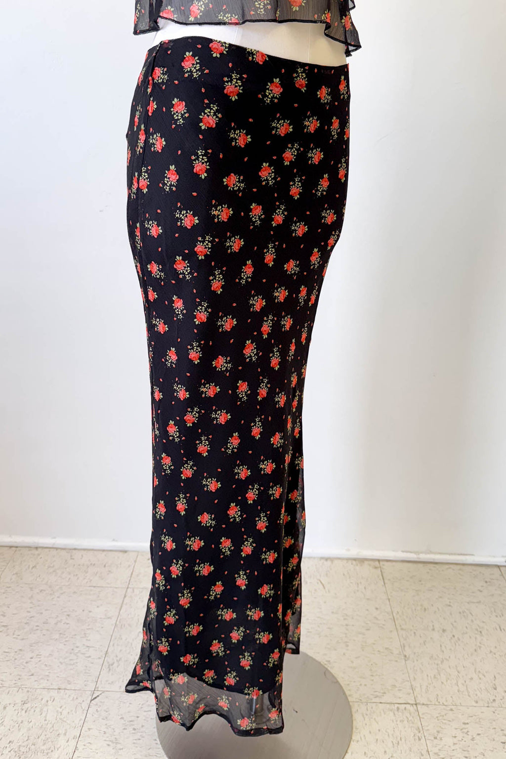 Stretch Lace Maxi Skirt